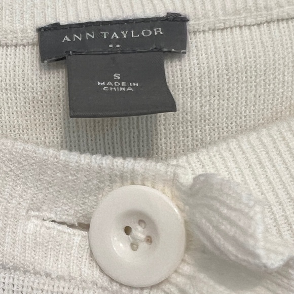 Ann Taylor womens white cardigan with ruffle detail - Picture 5 of 9